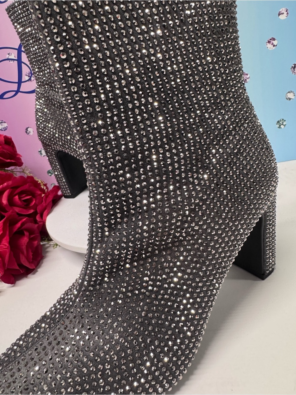 ❤️‍🔥NIB SILVER CRYSTAL HEELED BOOTS - Picture 3 of 10